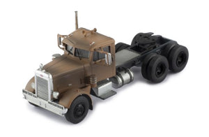 Peterbilt 281 Version Rusty 1955 1/64 IXO TR002