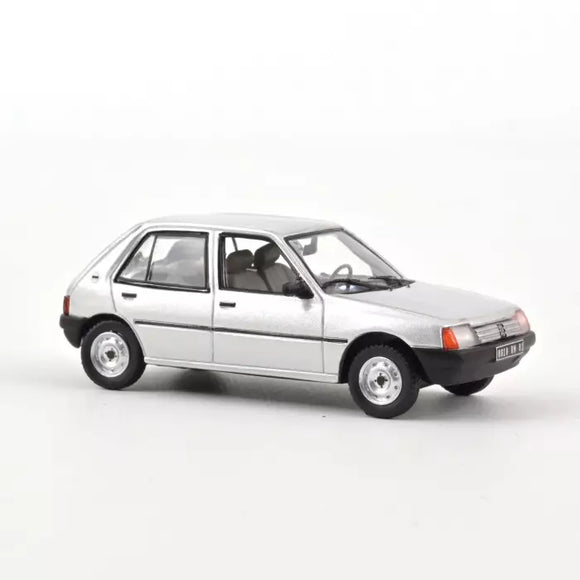 Peugeot 205 GL 1988 1/43 NOREV 471735