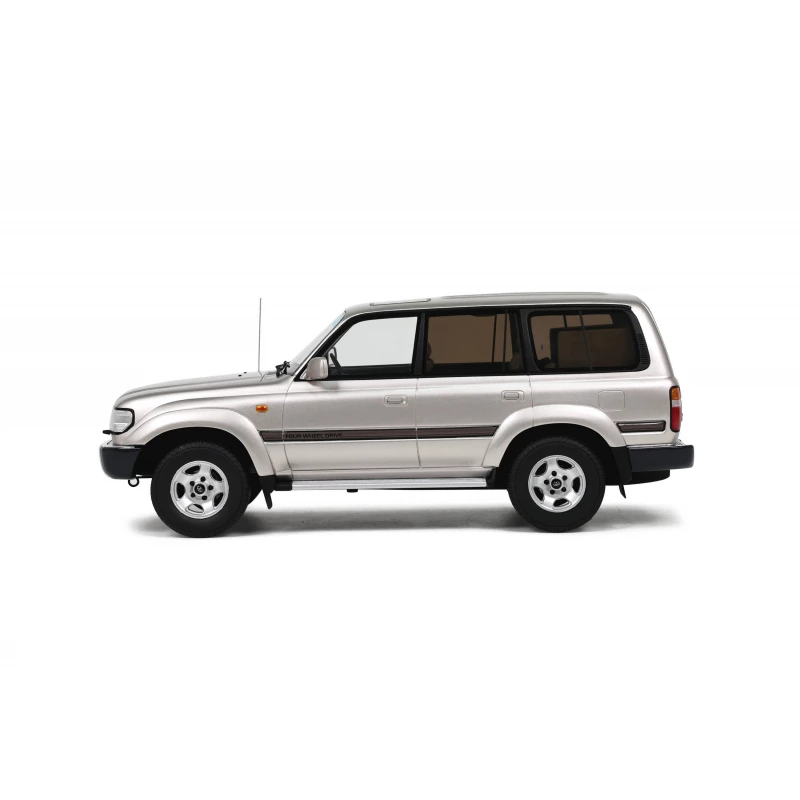 Toyota Land Cruiser FZJ80 1/18 OTTOMOBILE OT438 – MaMiniature.fr